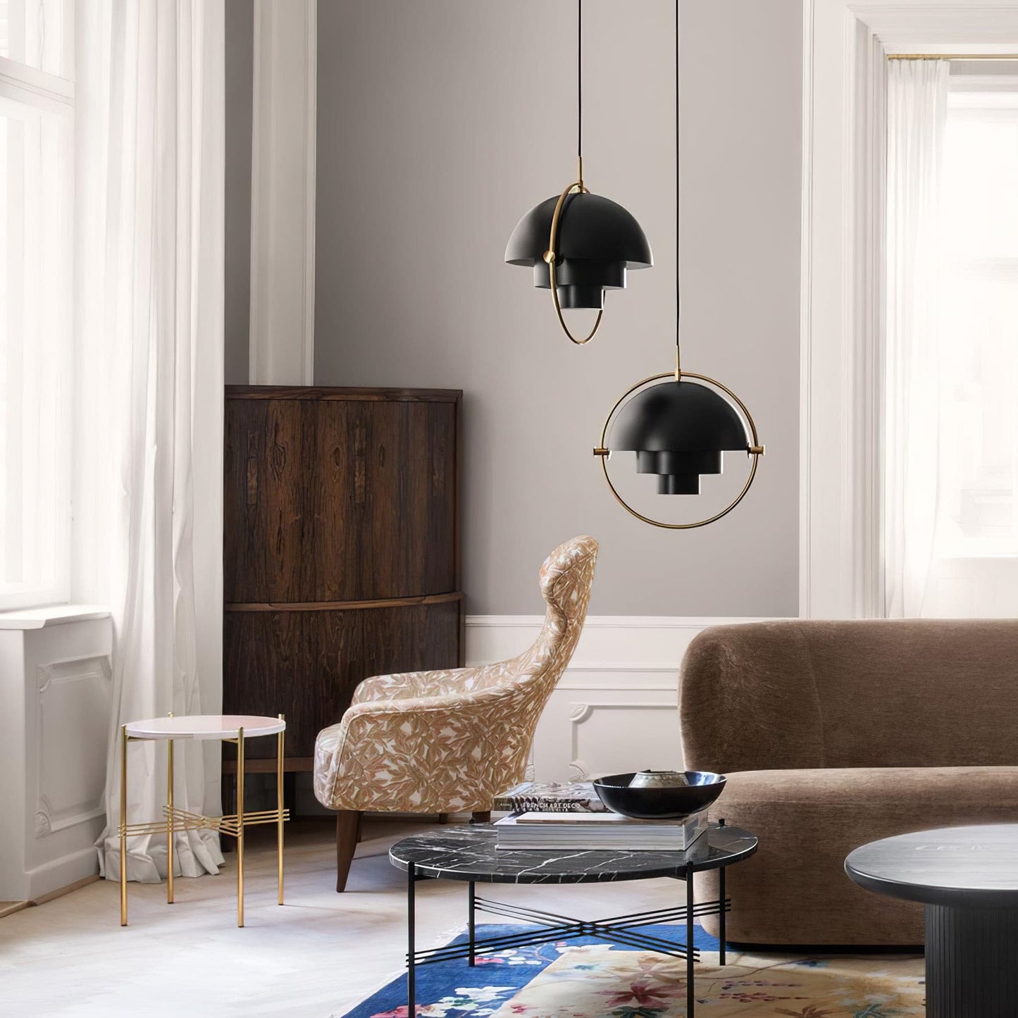 Deformed Ball Pendant Light – Artistic Shape for Ambient Atmosphere 2