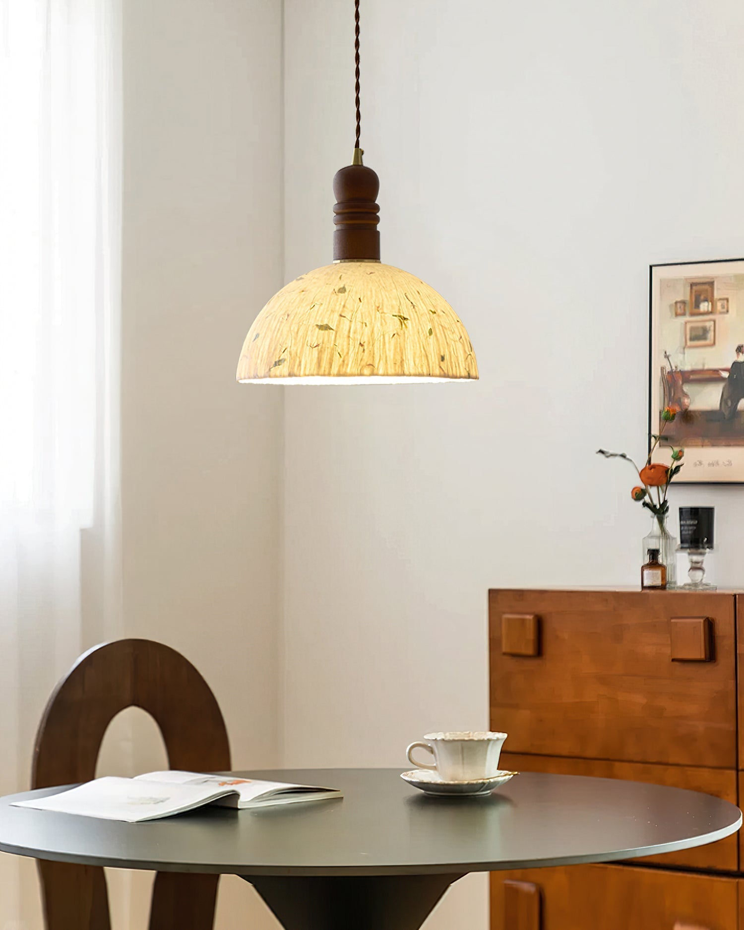 Diana Pendant Light – Rustic Charm with Soft Illumination 2