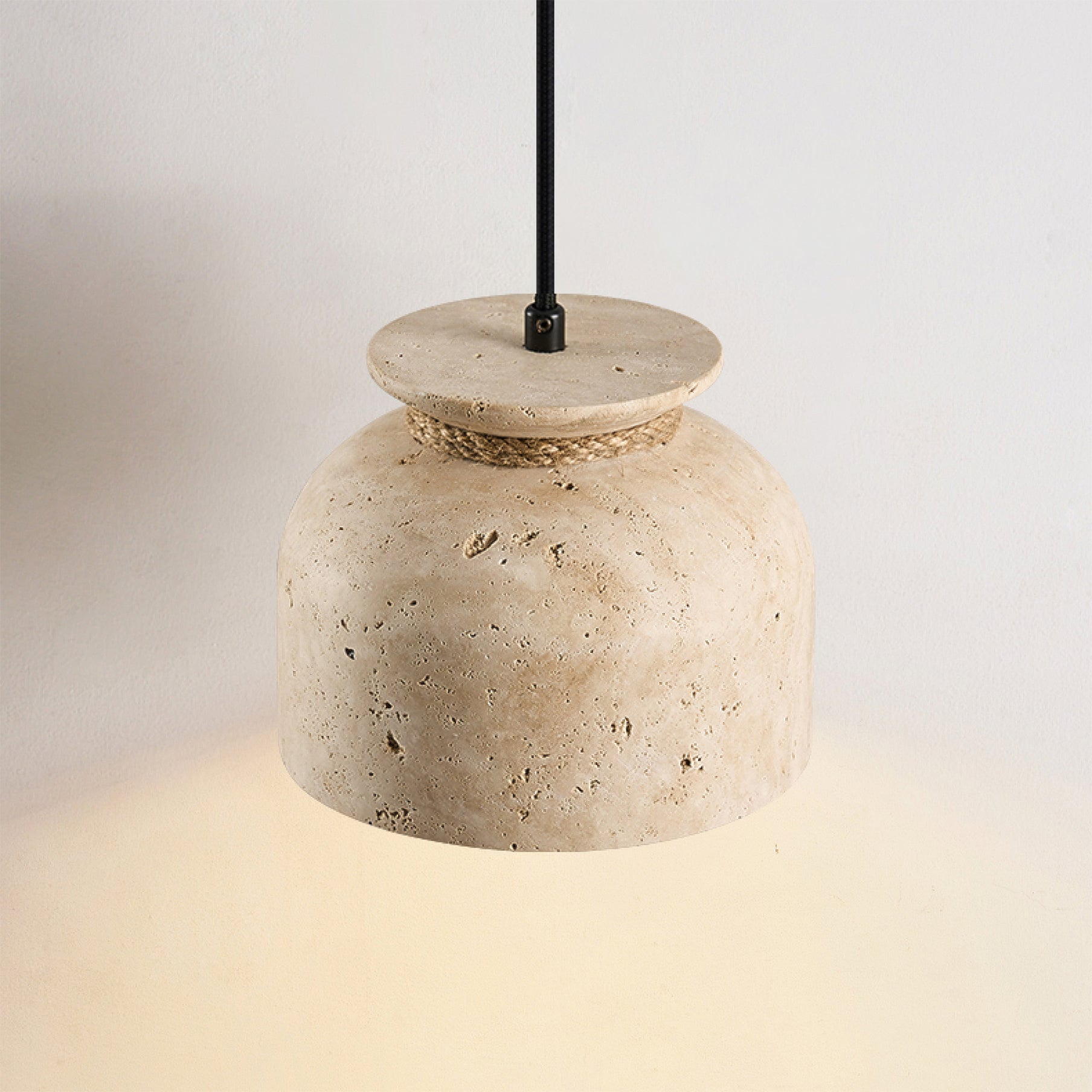 Easton Pendant Light – Elegant Design with Natural Materials 5