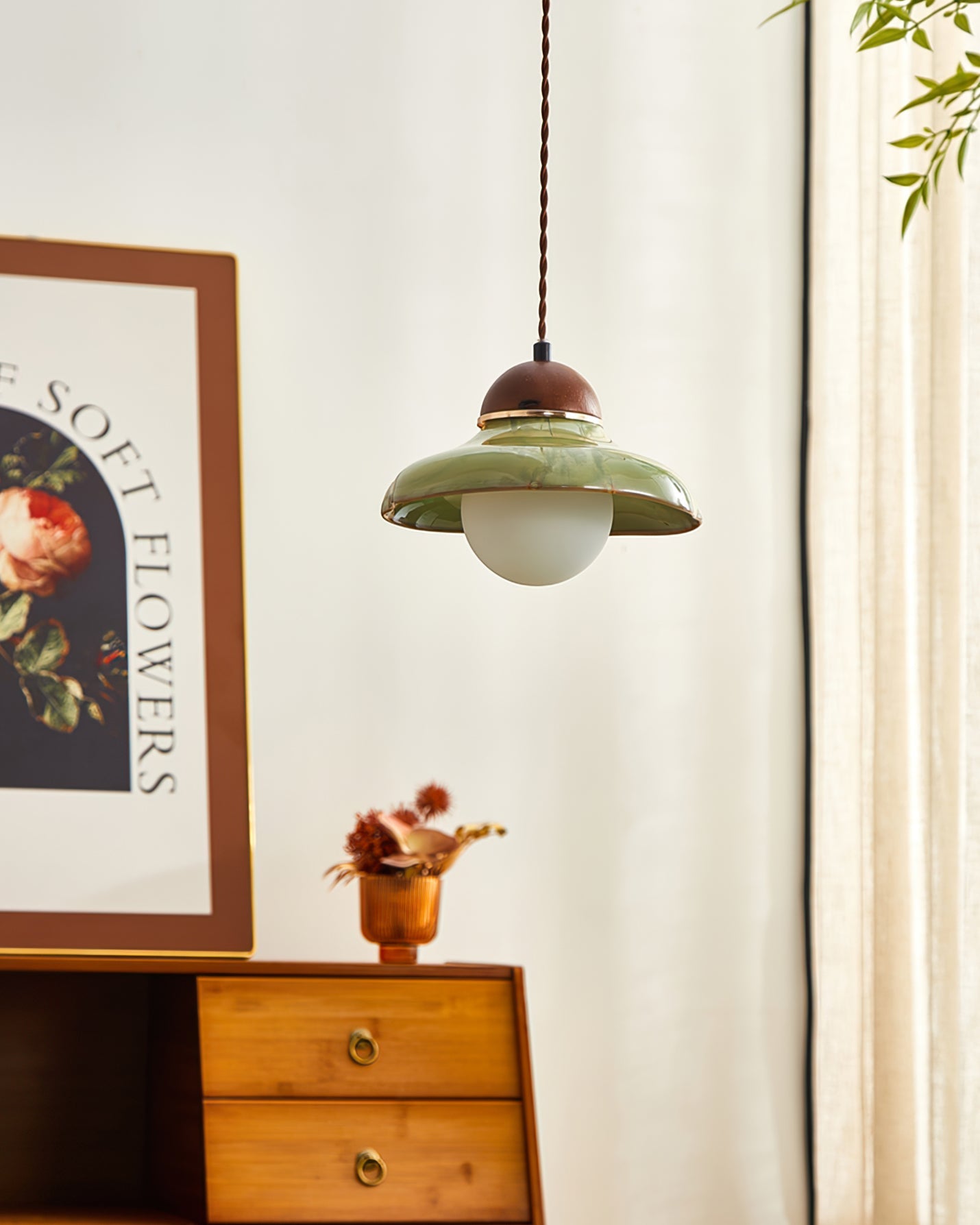 Edmund Pendant Light – Elegant Glass and Ceramic Design 6