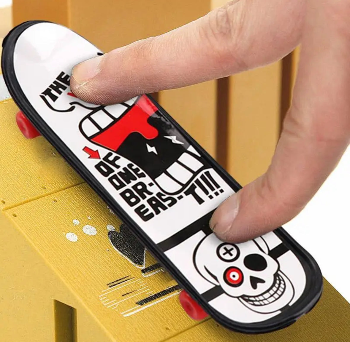 Finger Fun Skateboard Advent Calendar – Daily Surprises for Aspiring Skaters 2