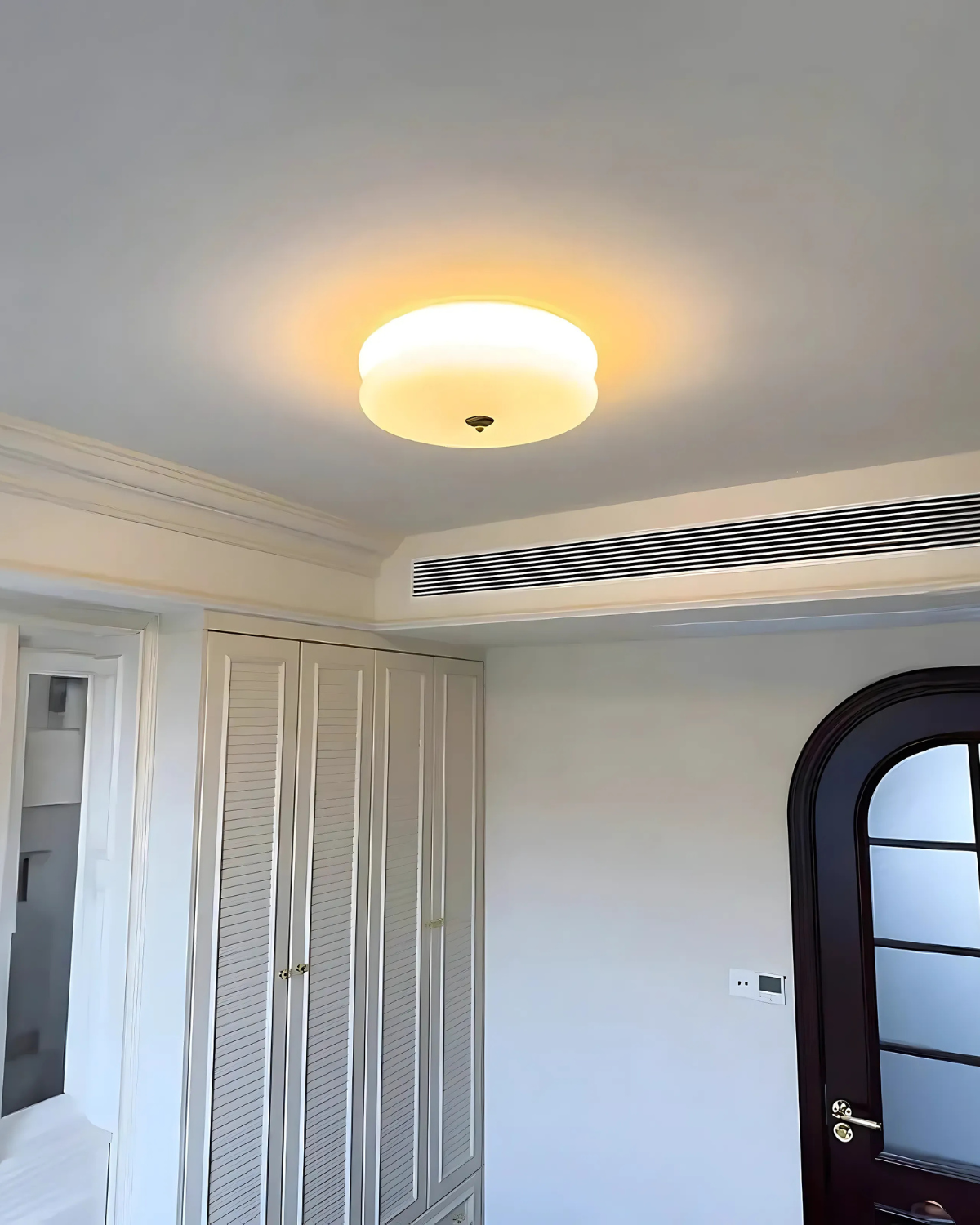 Flush Mount Ceiling Light Disc Shape – Elegant Design for Soft Illumination 6