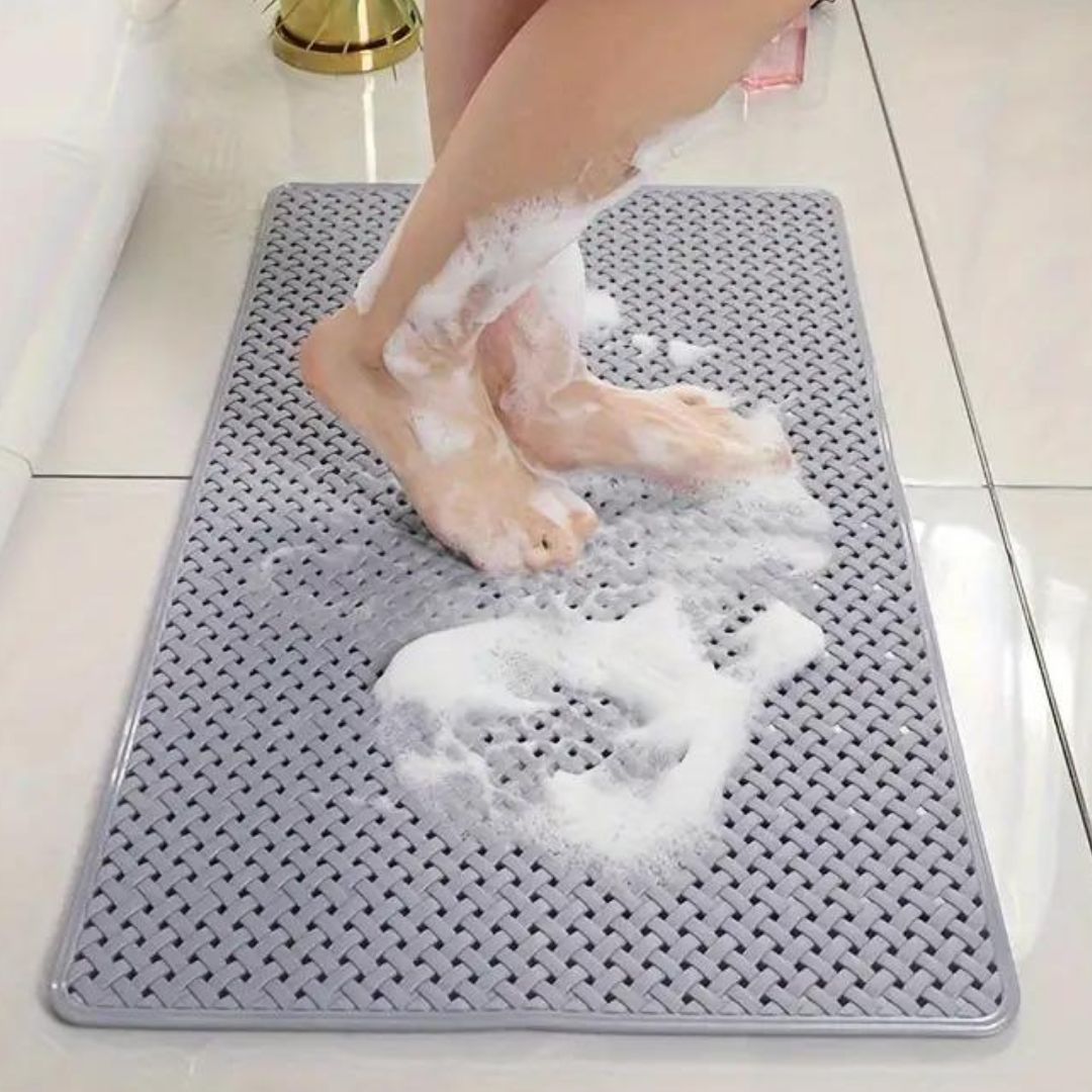 GripMaster Non-Slip Bath Mat – Safety Meets Elegance in Your Bathroom 2