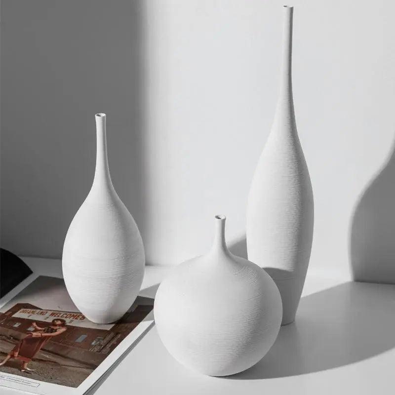 Handmade White Ceramic Vase – Timeless Elegance for Modern Spaces 4