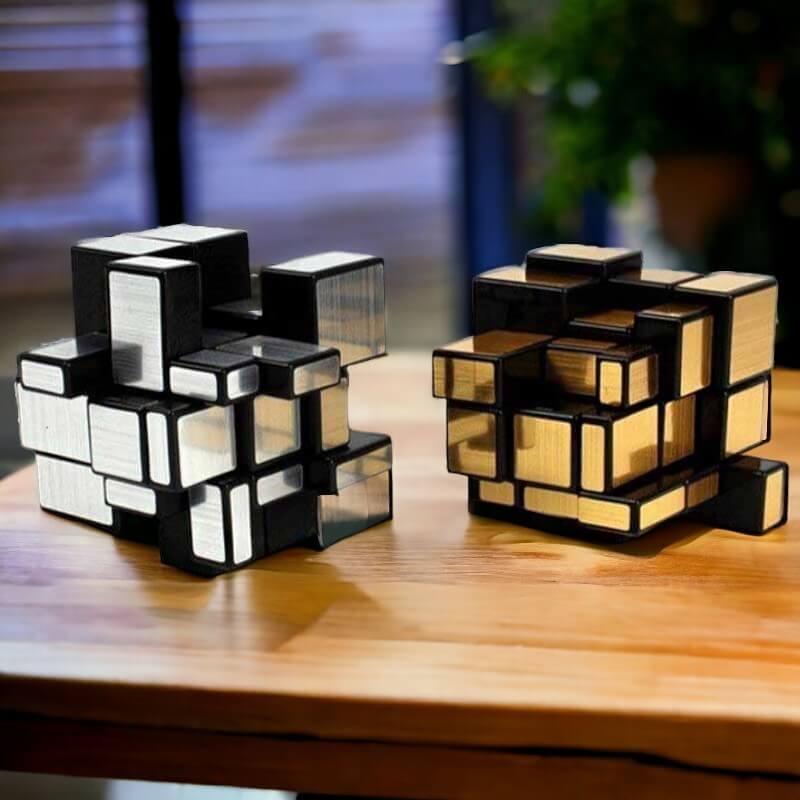 Infinity Mirror Cube – Stimulating Creativity with Every Twist 0