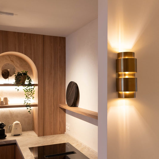 Ivy Wall Light Antique Brass – Timeless Elegance for Stylish Interiors 1