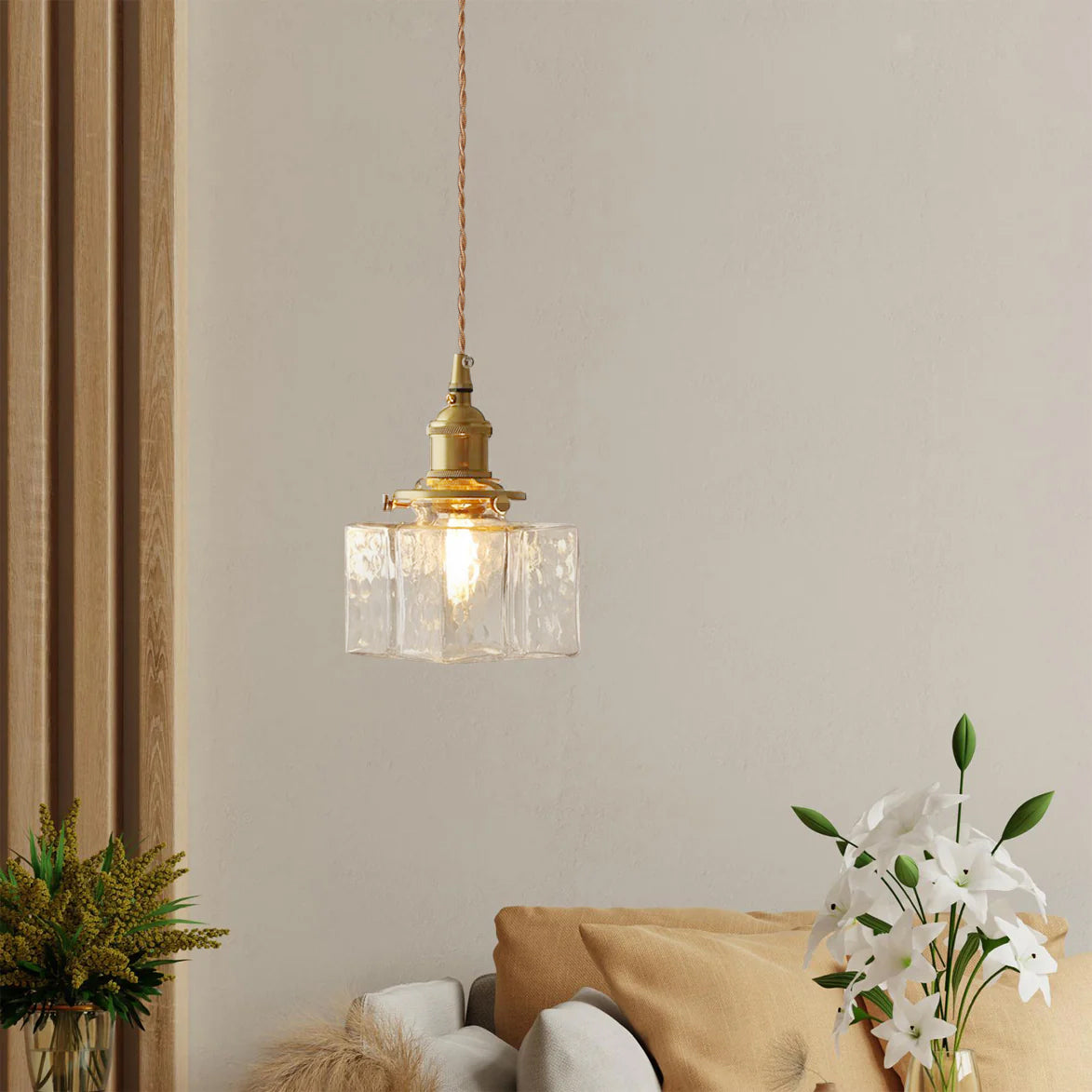 Jewel Glass Brass Pendant Light – Elegant Centerpiece for Modern Spaces 5