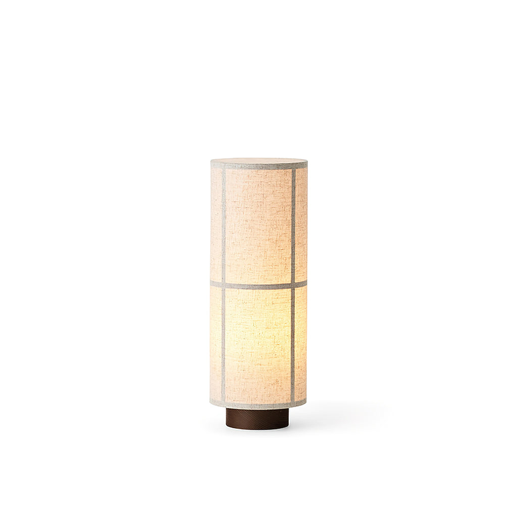Kumo Linen Table Lamp – Elegant Light for Cozy Spaces 1