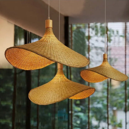 Kuta Rattan Pendant Lamp – Eco-Friendly Hanging Light for Cozy Spaces 1