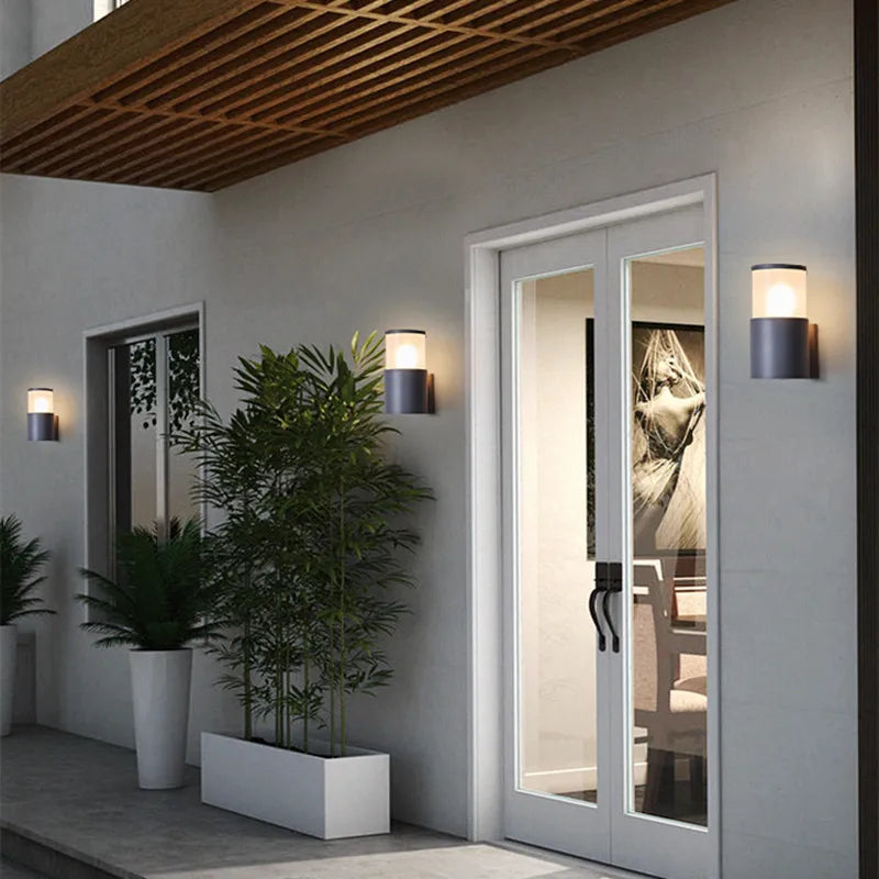 LED Outdoor Wall Light E27 – Waterproof Illumination for Garden Spaces 2