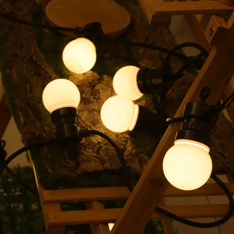 LED String Lights 40 Lamps – Waterproof Ambiance for Outdoor Gatherings 4
