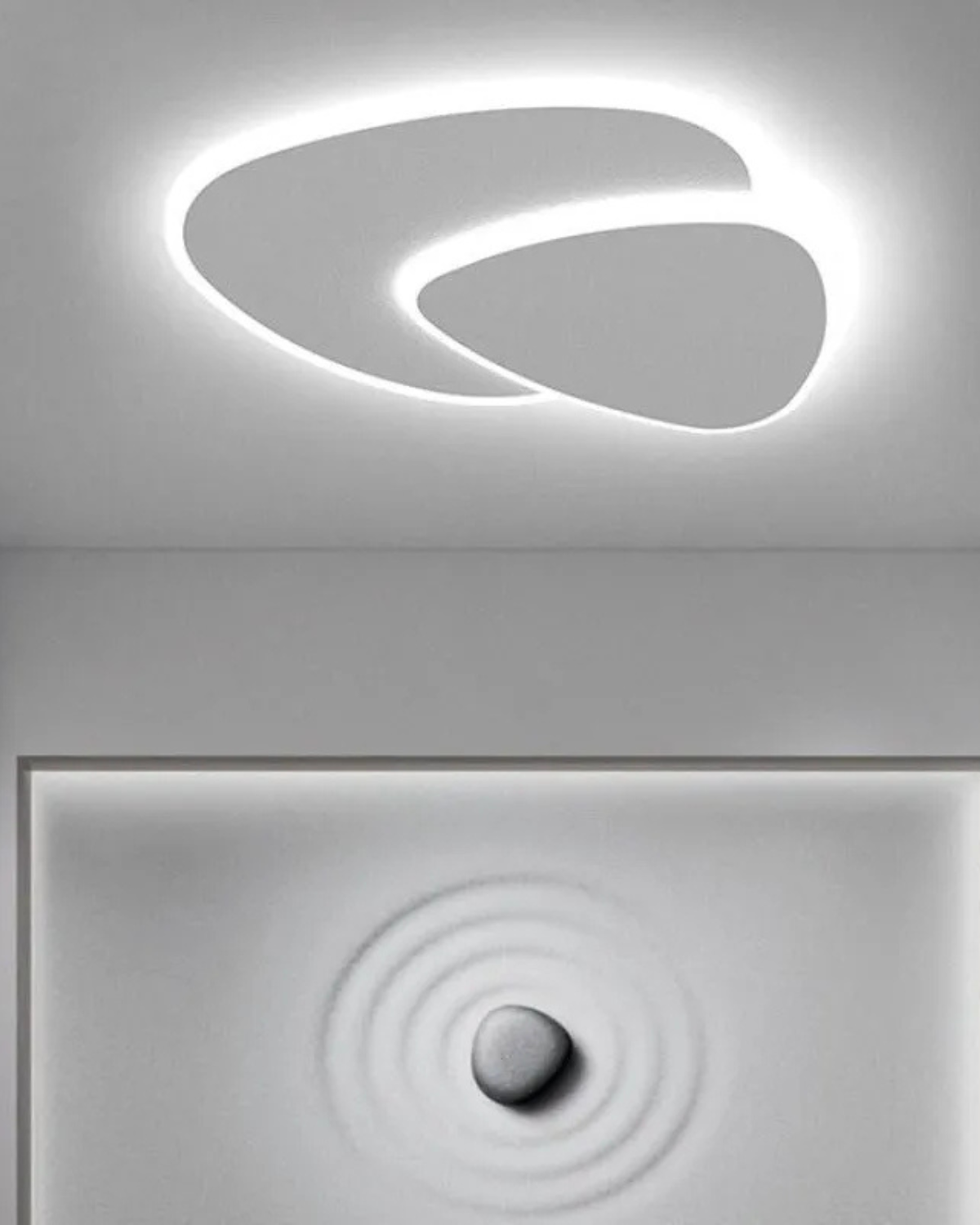 L'Éclipse Moderne Ceiling Lamp – Elegant Asymmetrical Design with Warm LED Light 3