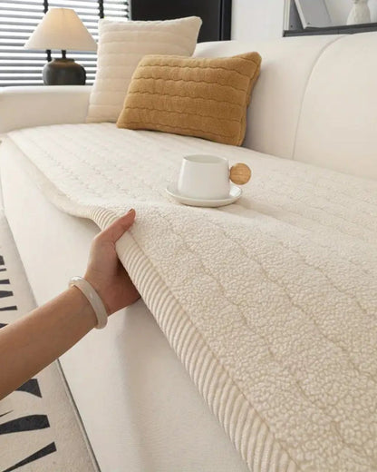 La Sérénité Élégante – Premium Plush Cover for Stylish Comfort 5