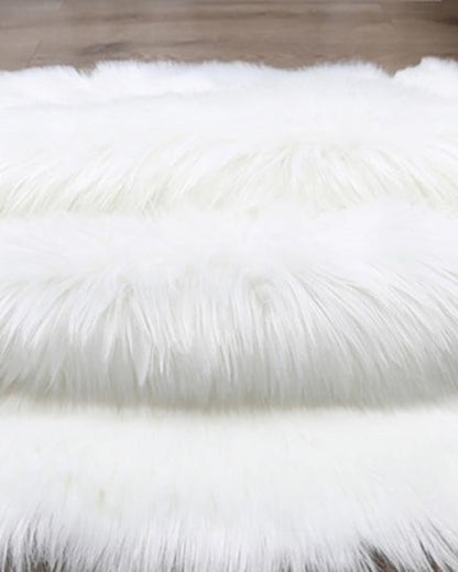 **Le Luxe Furré – Elegant Washable Carpet for Any Room** 2