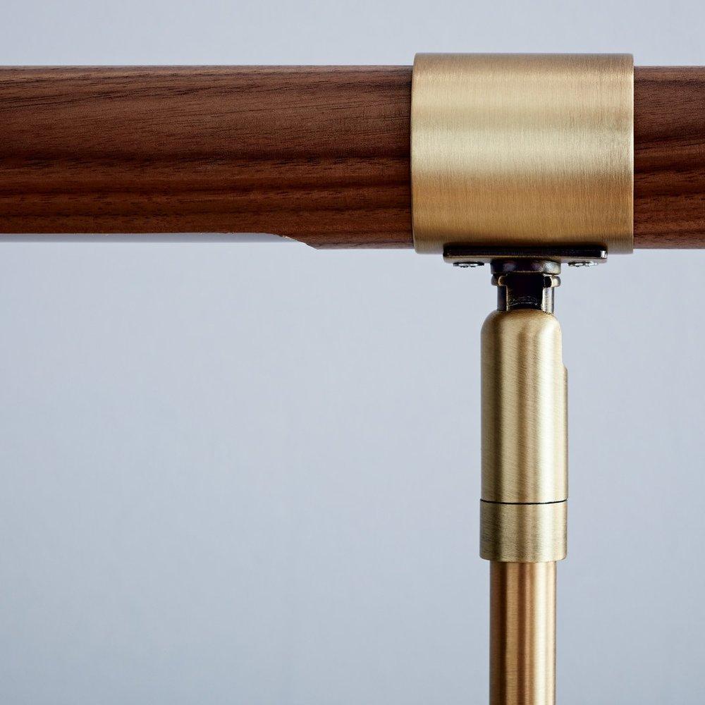 Linear Table Lamp – Sophisticated Design for Modern Elegance 4