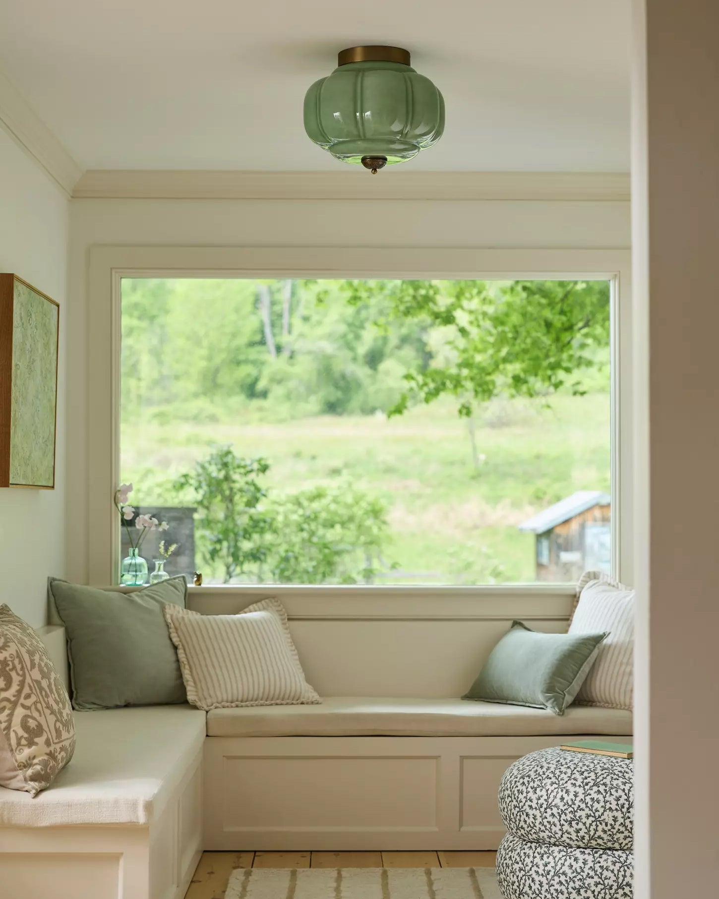 Liora Ceiling Light Fixture – Sophisticated Ambiance with Vintage Elegance 3