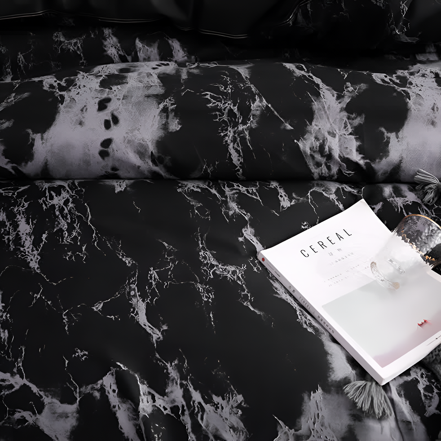 Luxury Black Marble Duvet Cover Set – Transform Your Bedroom With Chic Elegance 4