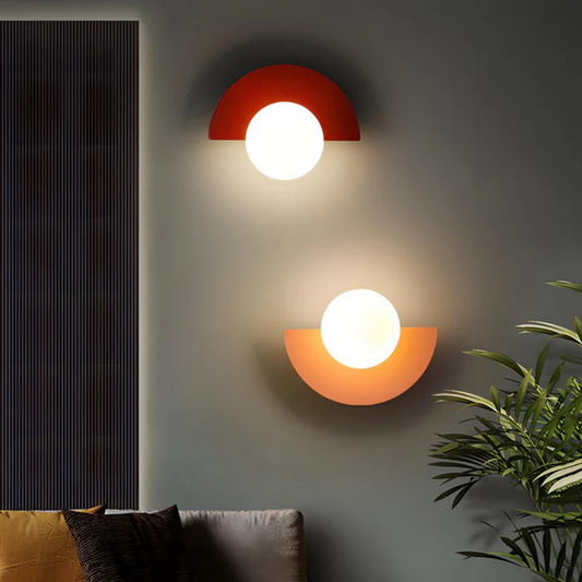 Lyca Wall Lamp – Elegant Sconce for Modern Spaces 1