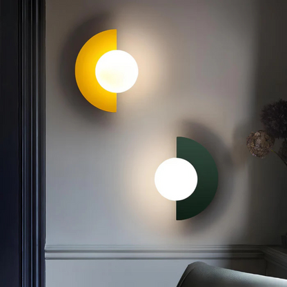 Lyca Wall Lamp – Elegant Sconce for Modern Spaces 2
