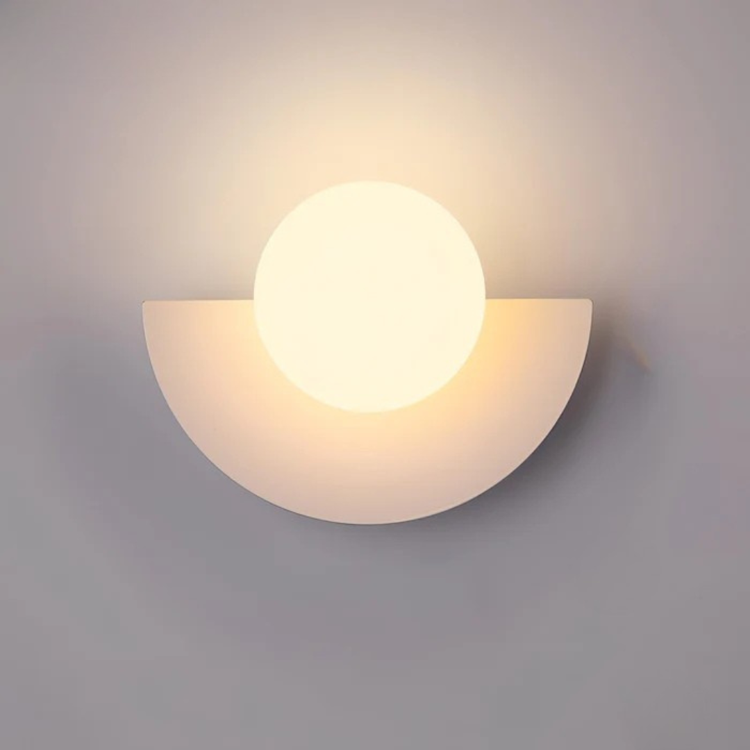 Lyca Wall Lamp – Elegant Sconce for Modern Spaces 9
