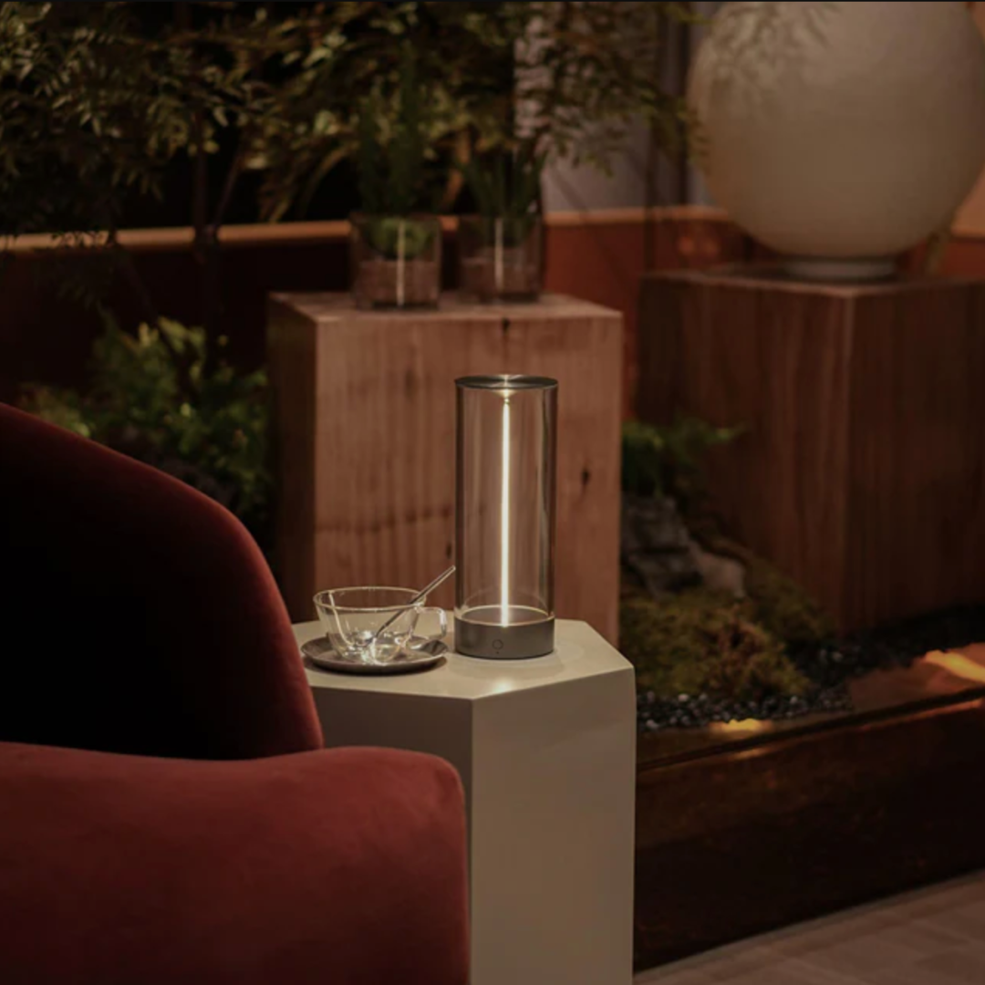 Magnetic Filament Cordless Table Lamp – Versatile Illumination for Indoor and Outdoor 6