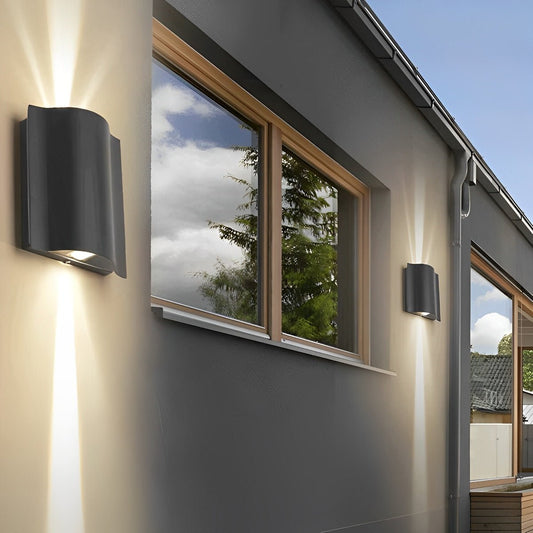 Modern Wave Outdoor Wall Lamp – Elegant Illumination for Your Patio 0