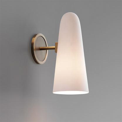 Montfaucon Wall Lamp – Timeless Elegance for Cozy Spaces 1