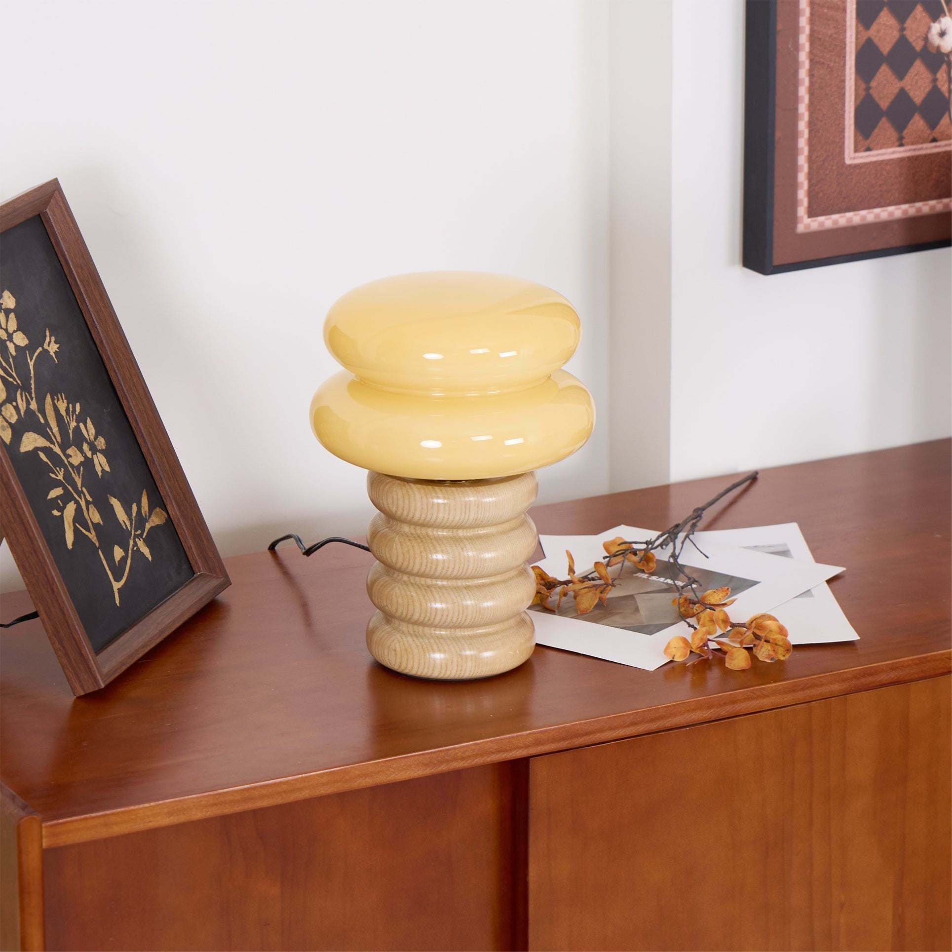 Napako Table Lamp – Stylish Illumination for Any Room 2