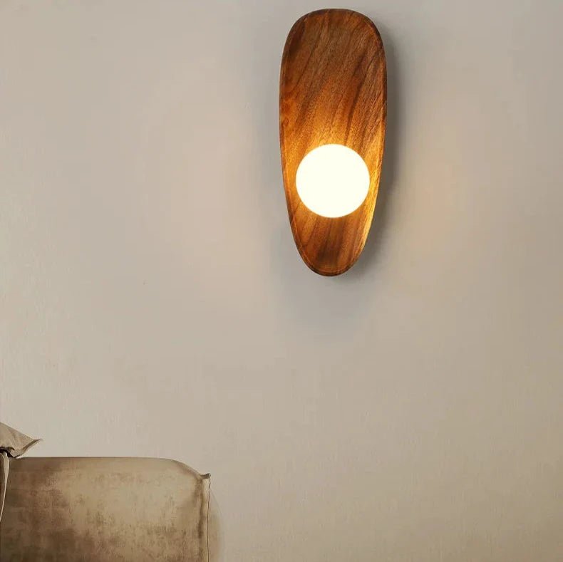 Natural Wooden Wall Lamp – Cozy Illumination for Any Room 4