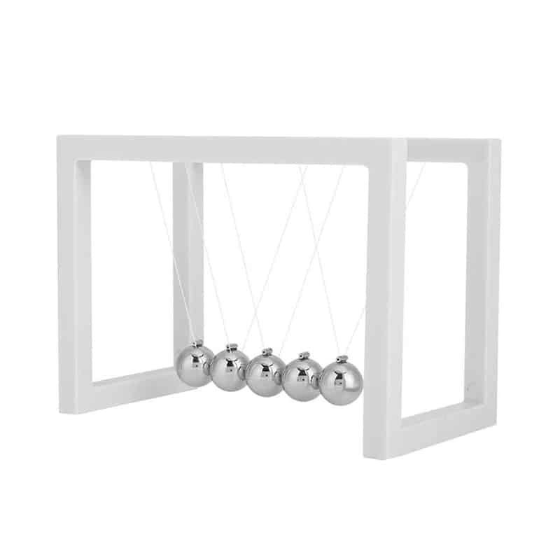 Newton Pendulum Perpetuum – Engaging Physics Décor for Any Space 4