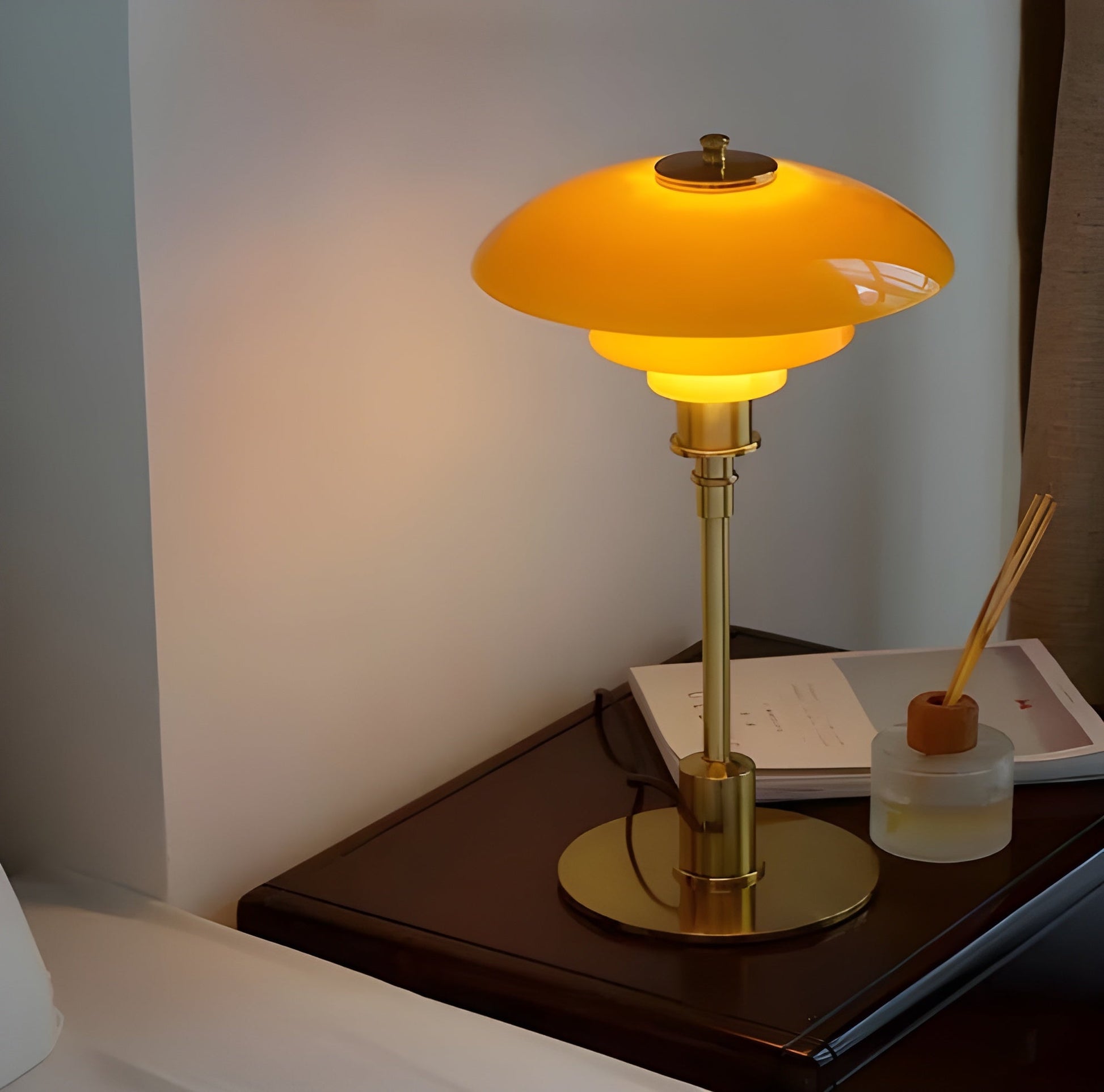 NordGlowy LED Table Lamp – Stylish Glass Shade for Cozy Ambiance 3