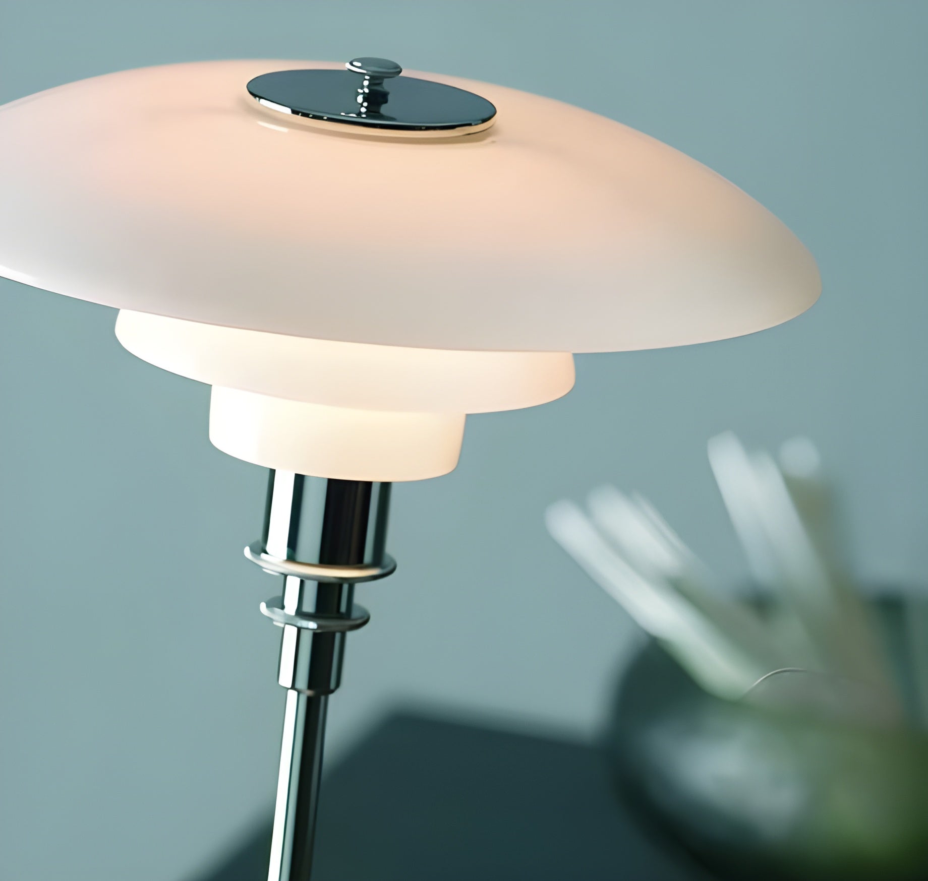 NordGlowy LED Table Lamp – Stylish Glass Shade for Cozy Ambiance 5