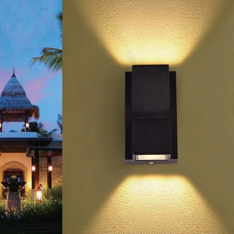 Outdoor LED Wall Light – Stylish Glow for Your Exterior 3