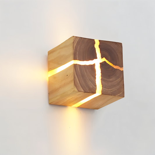 QuadCrackle Wall Light Wood – Artistic Illumination For Unique Ambiance 1