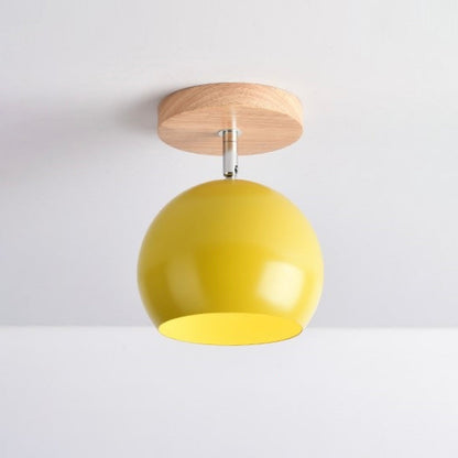 Scandinavian Wooden Ceiling Light Fixture – Elegant Design with Adjustable Glow 3