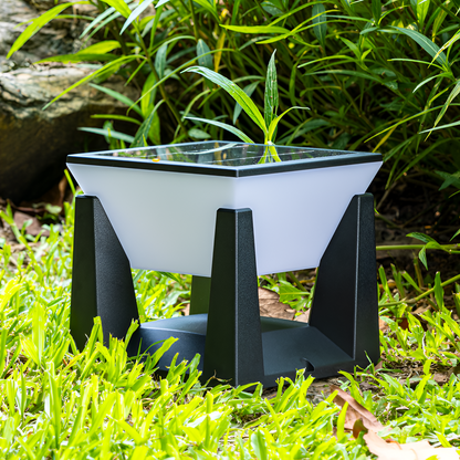 Serelith Solar Lamp – Elegant Illumination for Outdoor Spaces 4