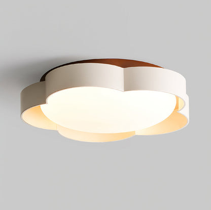Sika Ceiling Lamp – Nature-Inspired Glow for Cozy Spaces 9