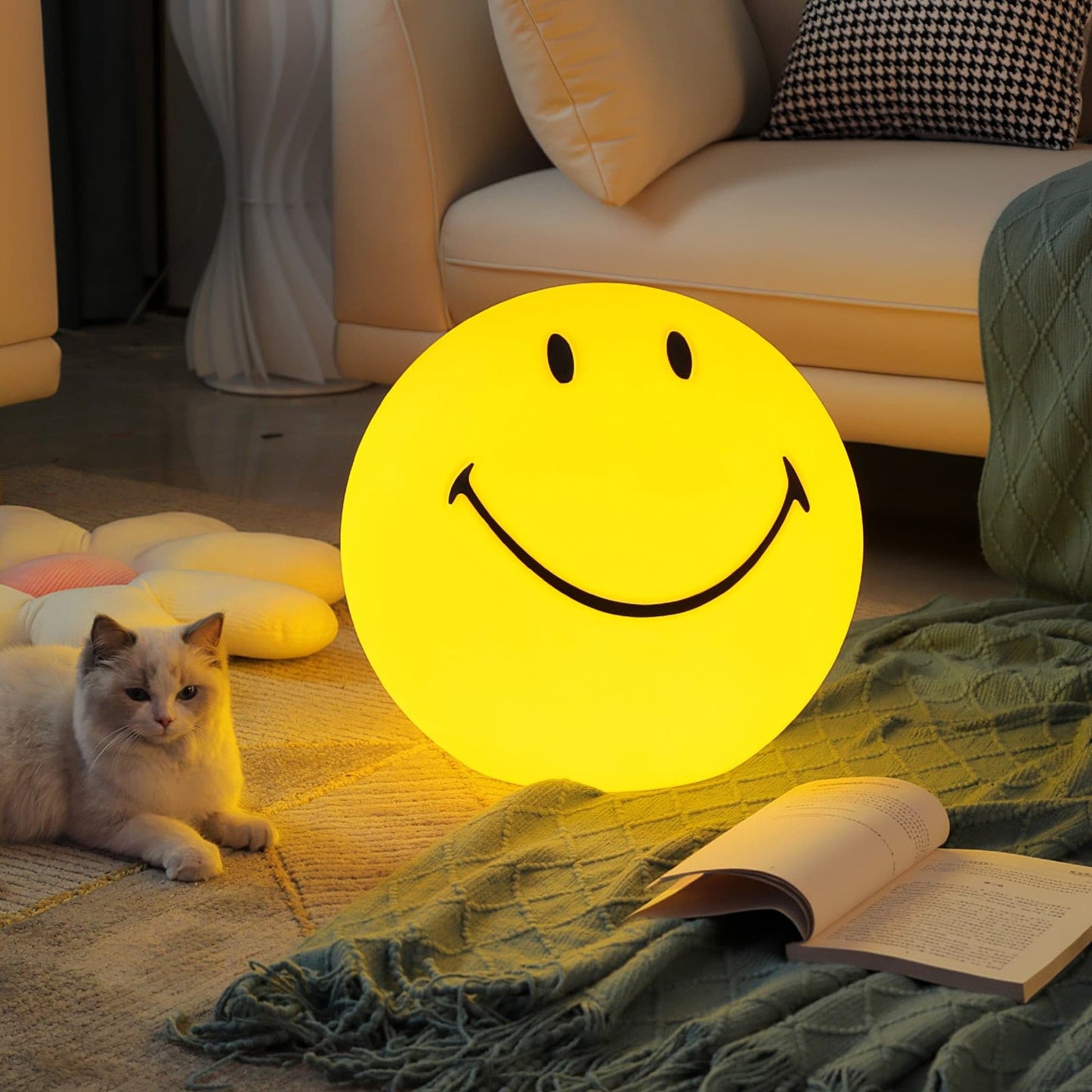 Smiley Table Lamp – Brighten Your Space with Cheerful Glow 2