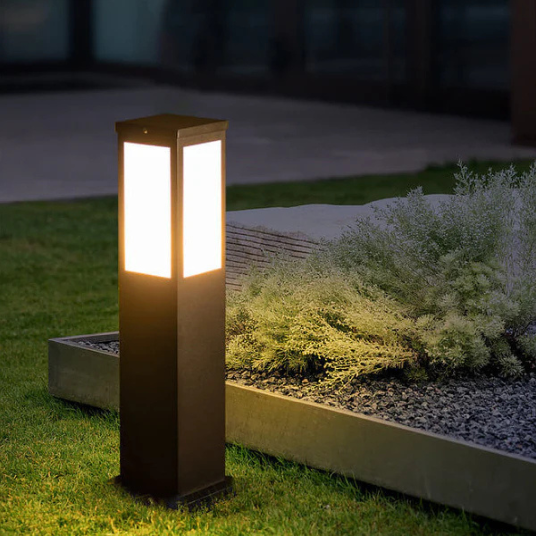 Solar Garden Lights – Elegant Illumination for Your Outdoor Space 3