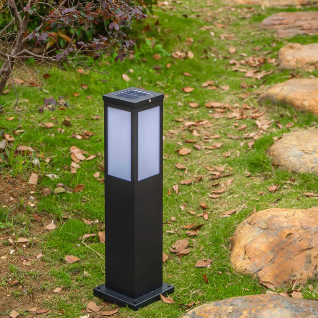Solar Garden Lights – Elegant Illumination for Your Outdoor Space 4