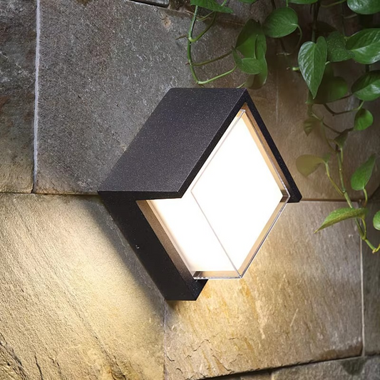 Solvena Outdoor Wall Lamp – Elegant Illumination for Any Space 0
