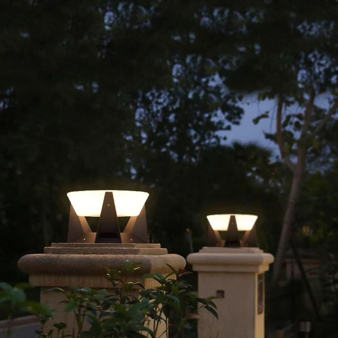 Stylish Solar Outdoor Lamp – Elegant Lighting for Patios 5