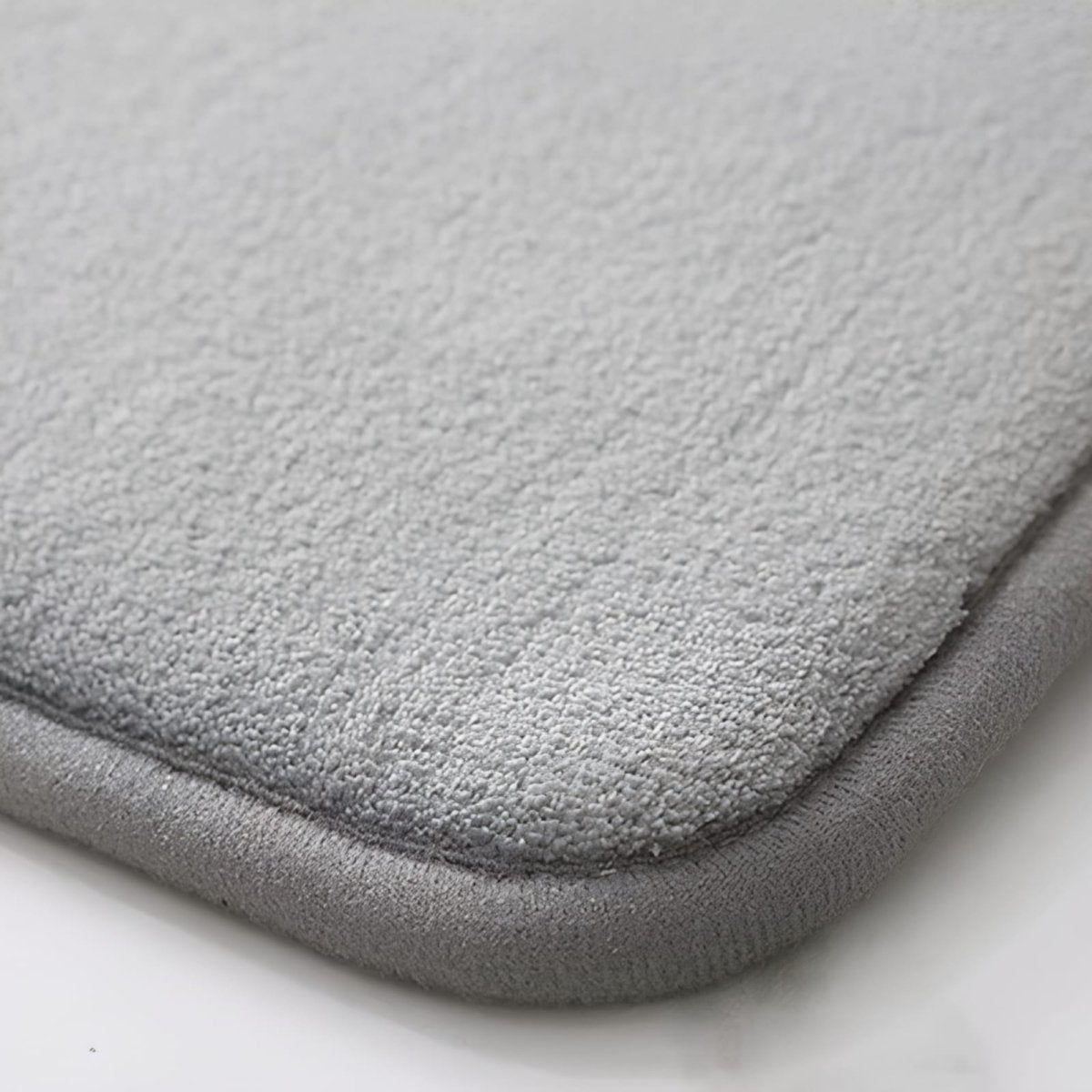 Super Absorbing Velvet Anti-Slip Bath Mat – Cozy Comfort for Safe Steps 5