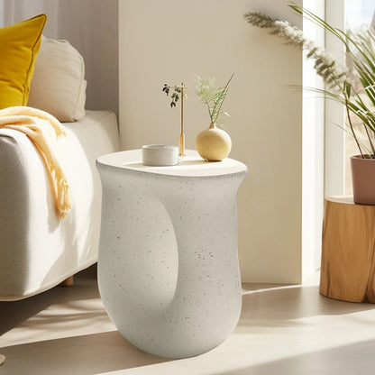 U-Shaped Geometric Side Table – Stylish Design for Indoor and Outdoor Use 0