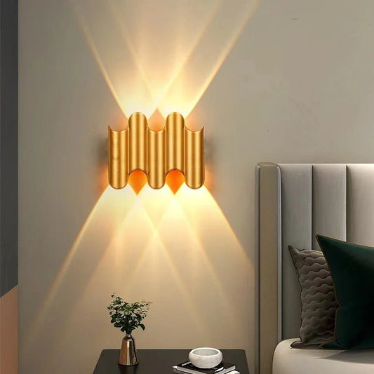 Wave-Shaped LED Wall Lamp – Nature-Inspired Elegance with Calming Light 1