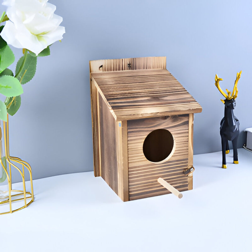 Weatherproof Wooden Bird House – Charming Retreat for Feathered Friends 2