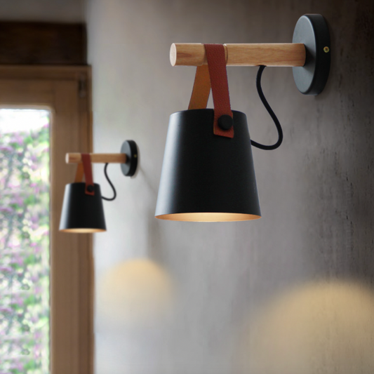 Wooden Wall Light – Elegant Scandinavian Design with Warm Glow 1